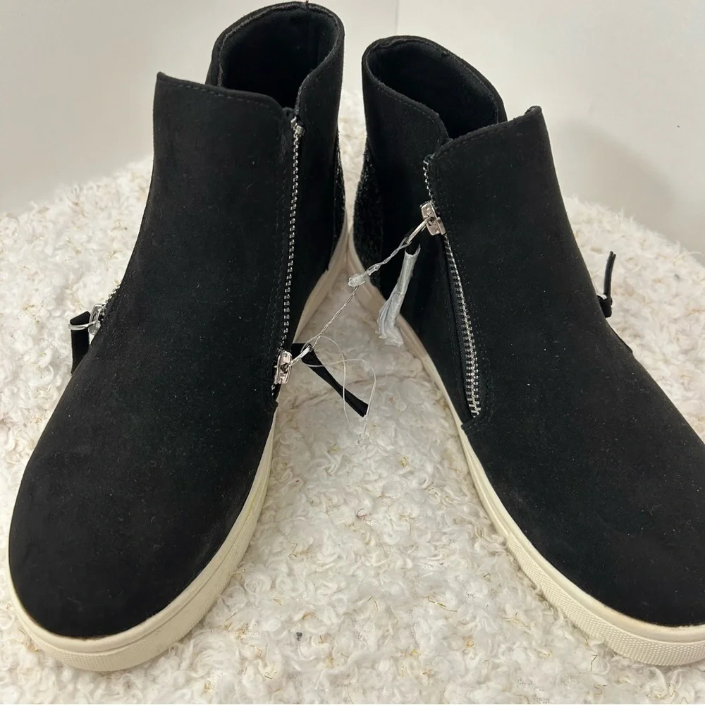 Joie Kids Black Faux Suede Glitter Heel High Top Sneakers Side Zip Boots Size‎ 4